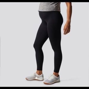 Born Primitive Maternity Leggings XL Color black